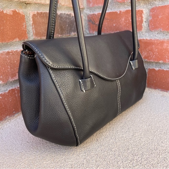 Tignanello • Leather Doc Style Satchel Bag in Black AND V.FRAAS Scarf BUNDLE - Picture 4 of 11